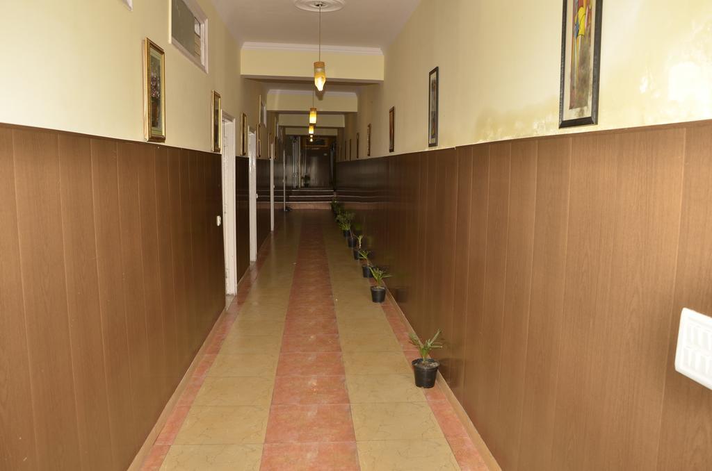 Hotel Shivalik Касаулі Екстер'єр фото